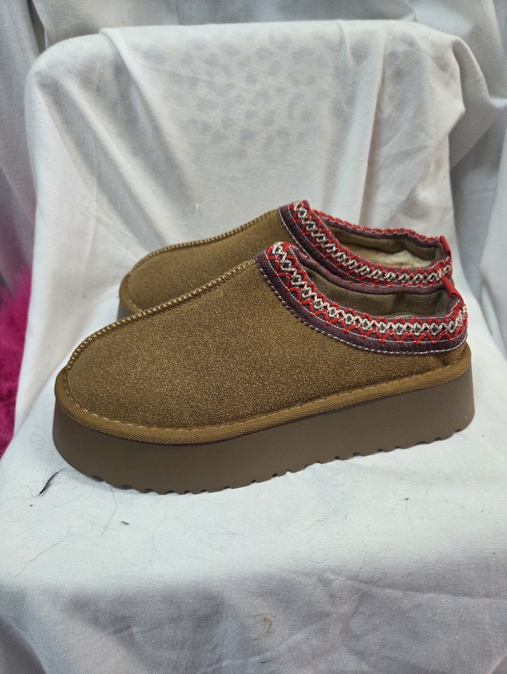 Brown Slip-On Platform Women’s Shoes with Red Accent